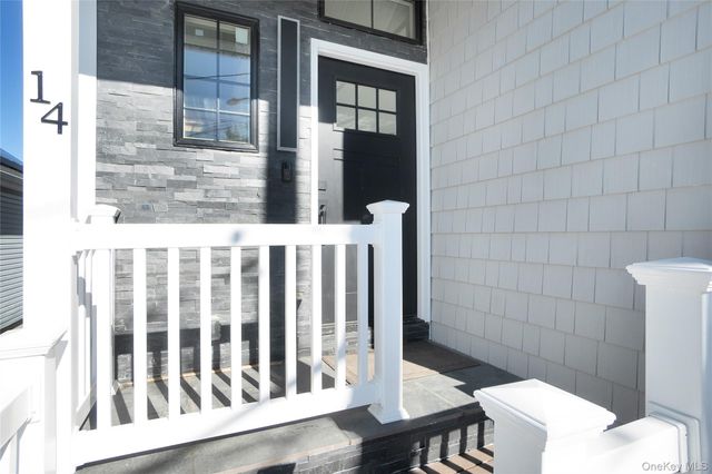 14 James Street, East Rockaway, NY 11518