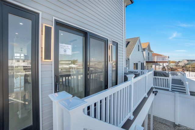 14 James Street, East Rockaway, NY 11518