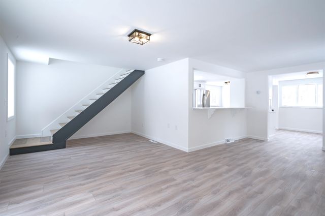 7 Little Island Park, Pelham, NH 03076