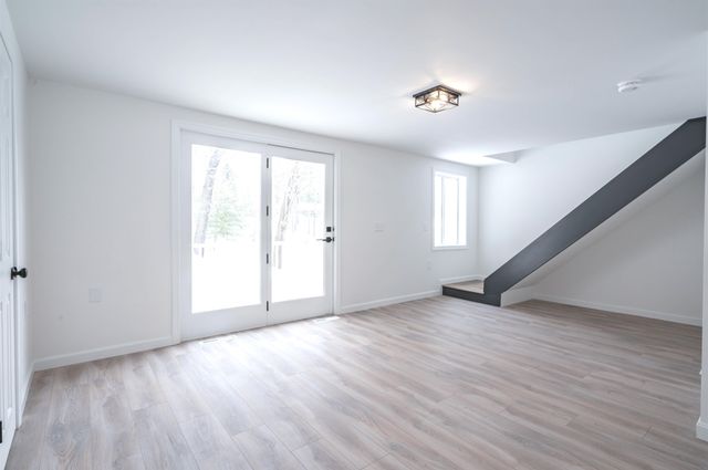 7 Little Island Park, Pelham, NH 03076