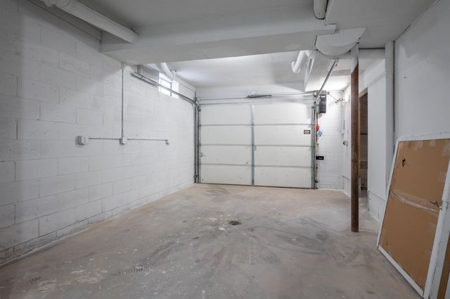 7 Little Island Park, Pelham, NH 03076