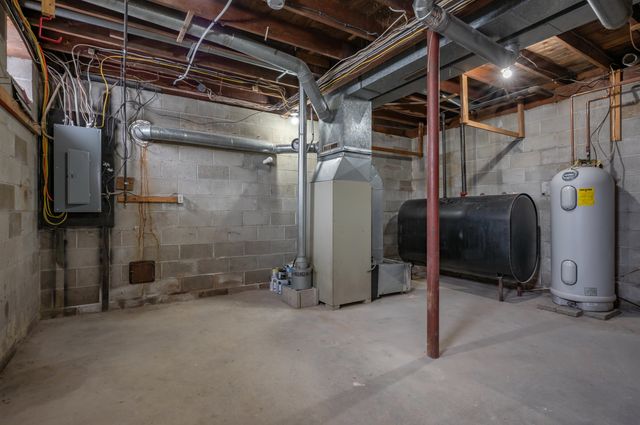 7 Little Island Park, Pelham, NH 03076