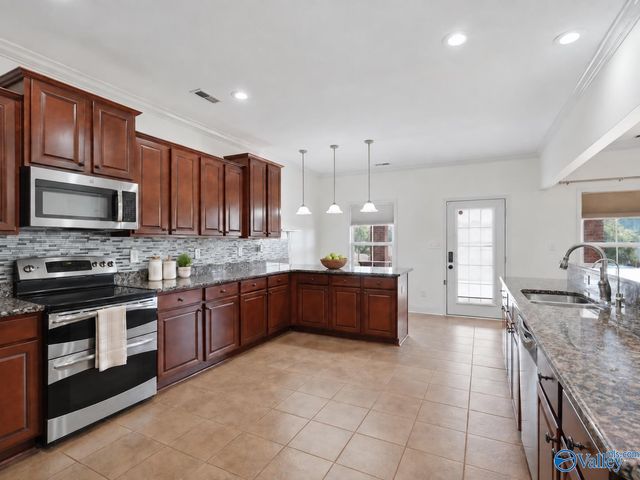 705 Tide Creek Drive SW, Madison, AL 35756
