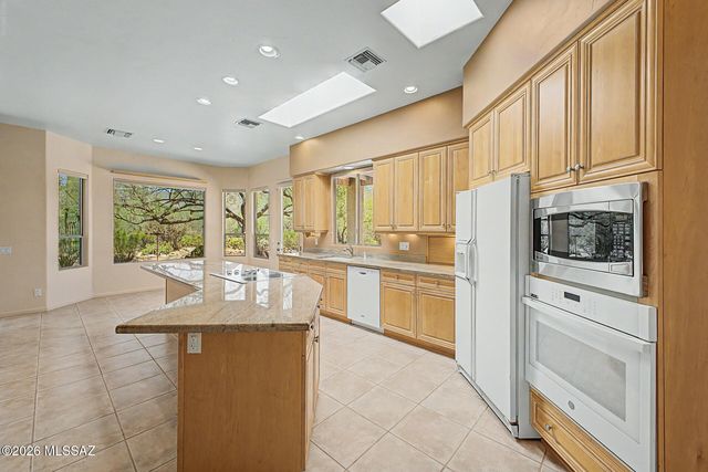 11743 E Limberlost Road, Tucson, AZ 85749