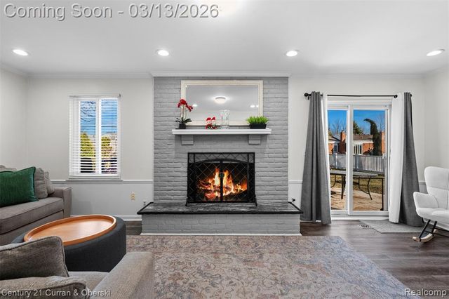 39040 Donald Street, Livonia, MI 48154