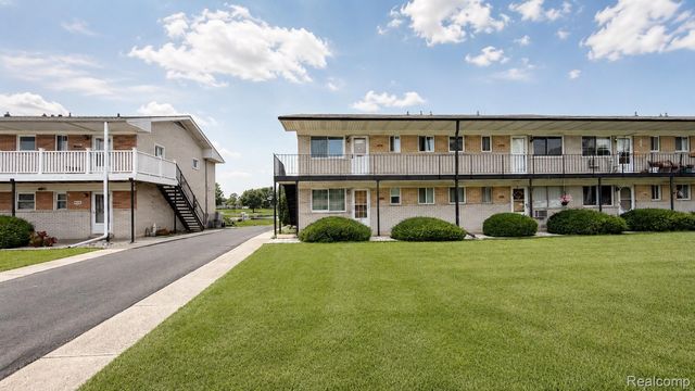 26945 Milford Road 34, Lyon Charter Township, MI 48178