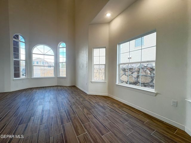 1488 DUNLIN Place, El Paso, TX 79928