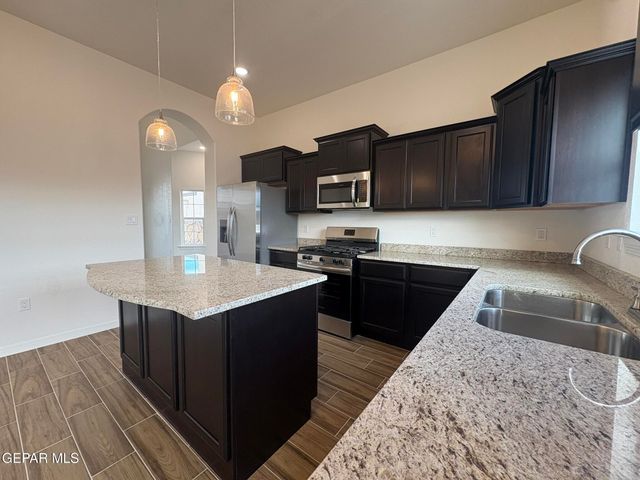 1488 DUNLIN Place, El Paso, TX 79928