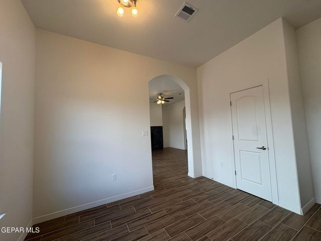1488 DUNLIN Place, El Paso, TX 79928