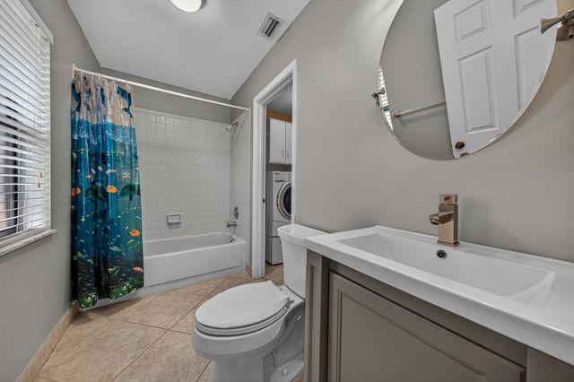 6266 NW 54th Drive, Coral Springs, FL 33067