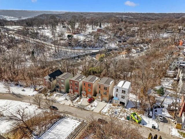 377 Cityscape West Drive, Cincinnati, OH 45205