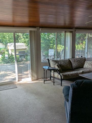 220 Ceramic Drive, Columbus, OH 43214