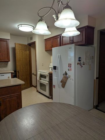 220 Ceramic Drive, Columbus, OH 43214