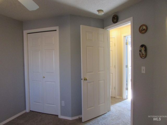 940 N Miner Ave., Kuna, ID 83634