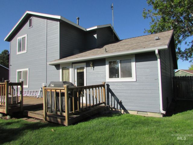 940 N Miner Ave., Kuna, ID 83634