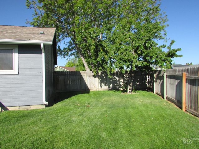 940 N Miner Ave., Kuna, ID 83634
