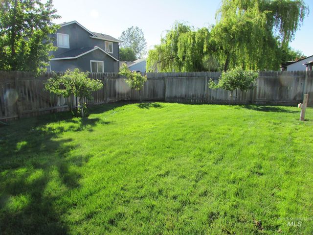 940 N Miner Ave., Kuna, ID 83634