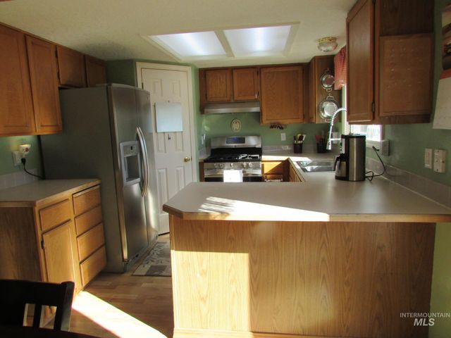940 N Miner Ave., Kuna, ID 83634