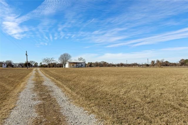 140 Mcgoodwin Street, Aurora, TX 76078