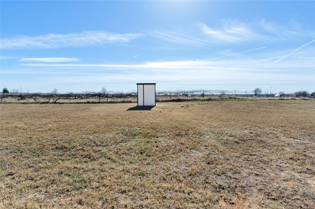 140 Mcgoodwin Street, Aurora, TX 76078