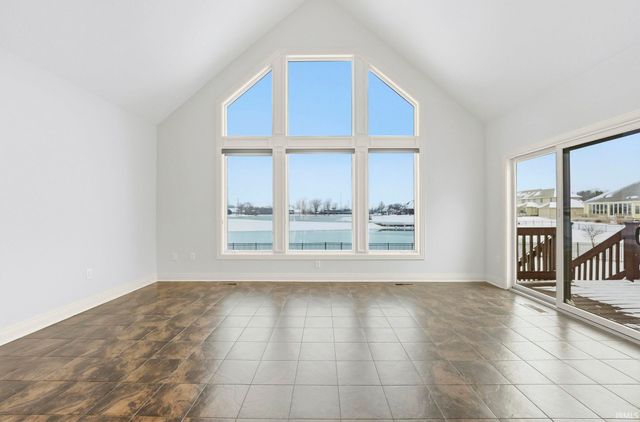 13725 Lurrey Pass, Fort Wayne, IN 46845