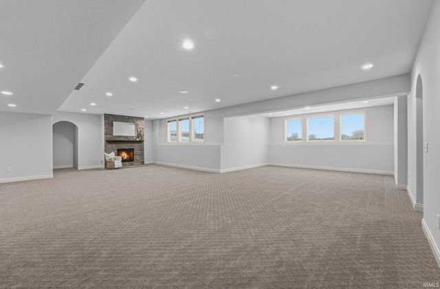 13725 Lurrey Pass, Fort Wayne, IN 46845