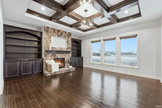 13725 Lurrey Pass, Fort Wayne, IN 46845