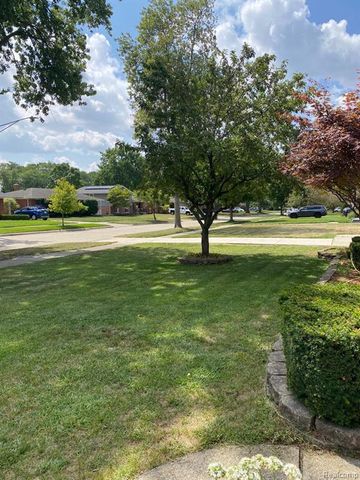 8863 Birkhill Drive, Sterling Heights, MI 48314