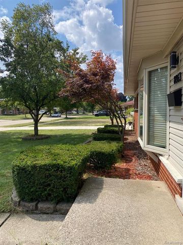 8863 Birkhill Drive, Sterling Heights, MI 48314