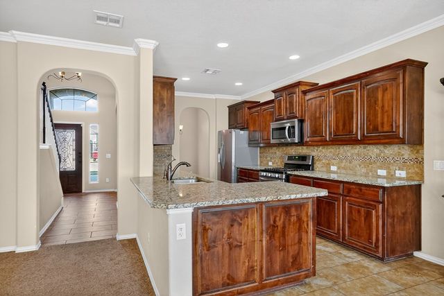 7028 King Ranch Rd, Odessa, TX 79765