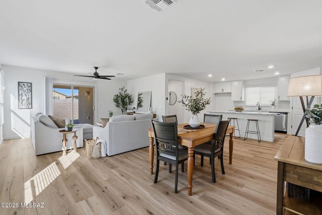 12605 N Ellsbury Lane, Marana, AZ 85653