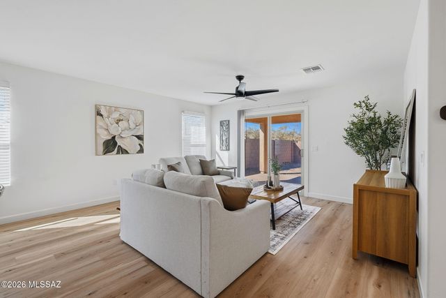 12605 N Ellsbury Lane, Marana, AZ 85653