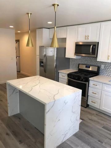 5280 Manhasset Dr, San Diego, CA 92115