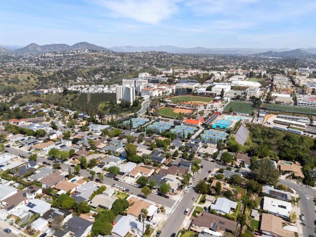 5280 Manhasset Dr, San Diego, CA 92115