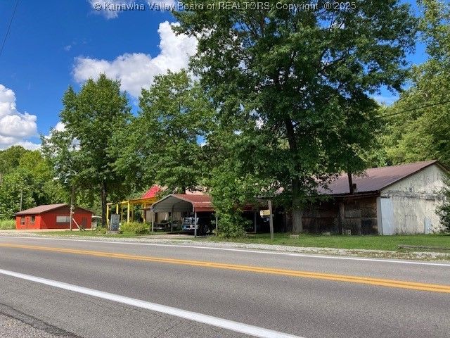 807-809 Walnut Street, Ravenswood, WV 26164