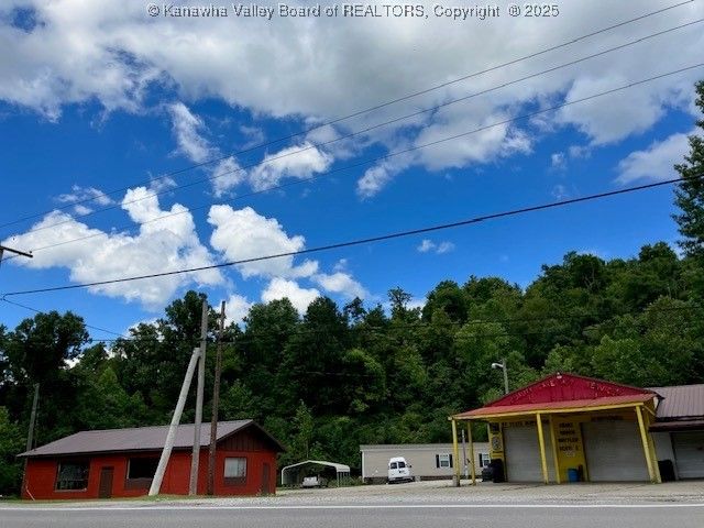 807-809 Walnut Street, Ravenswood, WV 26164