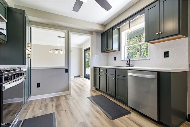 12758 Abbey Road, North Royalton, OH 44133