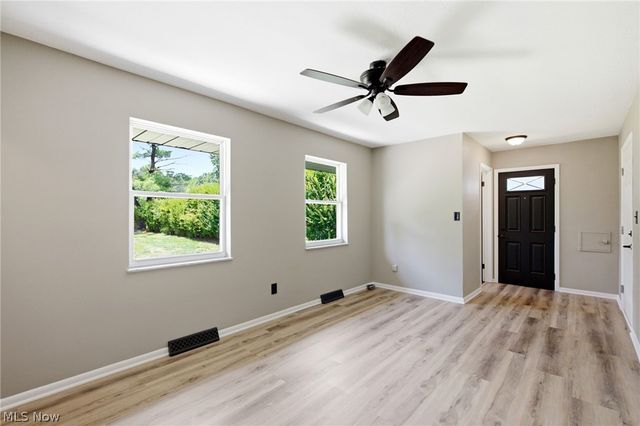 12758 Abbey Road, North Royalton, OH 44133