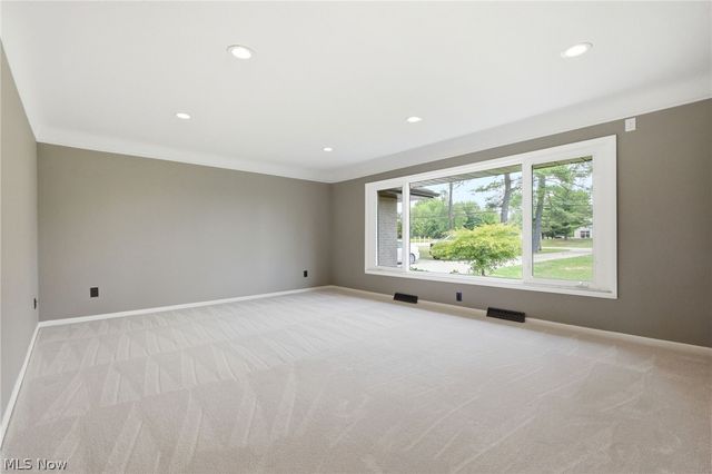 12758 Abbey Road, North Royalton, OH 44133
