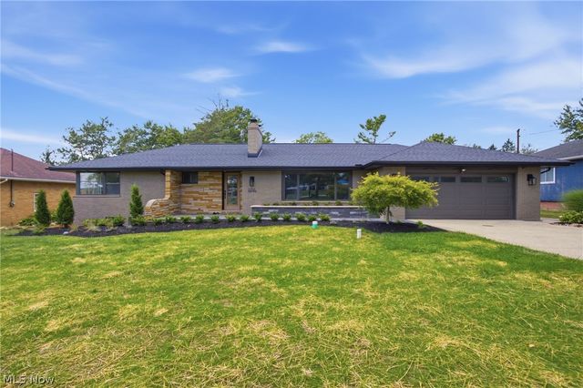 12758 Abbey Road, North Royalton, OH 44133