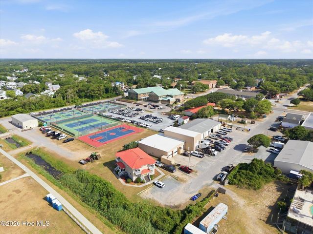 133 SE 48th Street, Oak Island, NC 28465