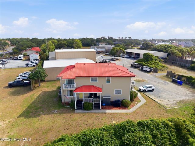 133 SE 48th Street, Oak Island, NC 28465