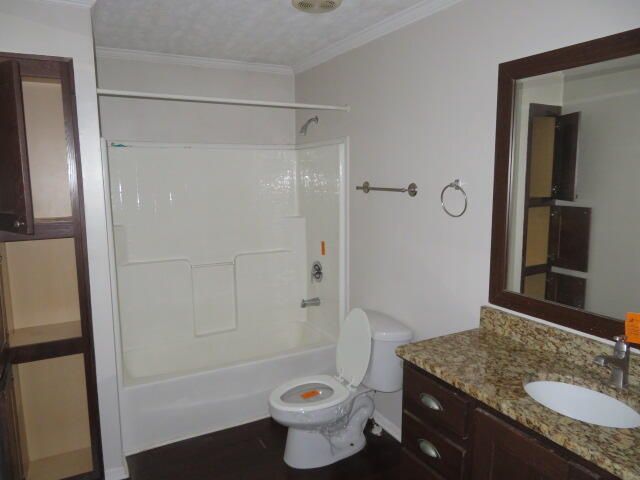 7910 Winchester Road, Clay City, KY 40312