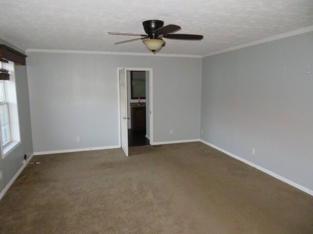 7910 Winchester Road, Clay City, KY 40312