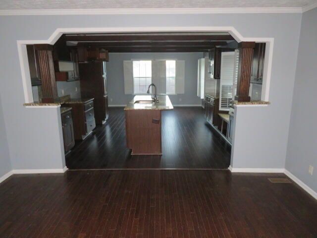 7910 Winchester Road, Clay City, KY 40312