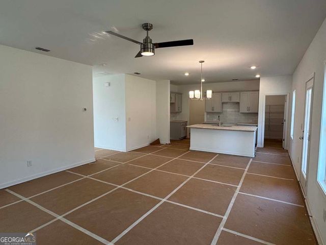 609 Elwick Lane SE, Cartersville, GA 30120