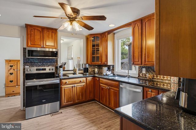 217 CHURCH LN, Pikesville, MD 21208