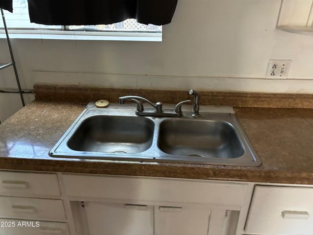 195 E 1ST South Street S, St Johns, AZ 85936