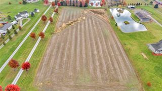 Manchester Avenue NW, Lawrence, OH 44647