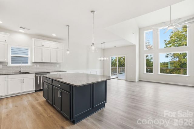 17909 Wilbanks Drive, Charlotte, NC 28278